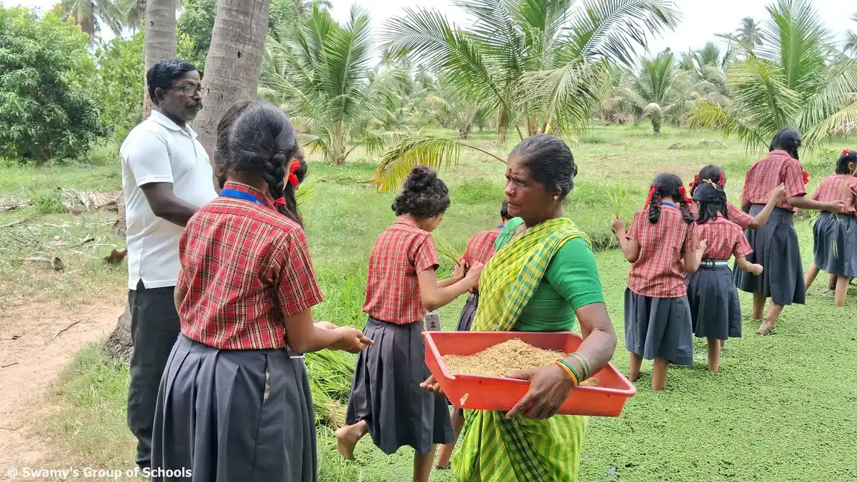 Class IV - Field Trip to Farm Guru